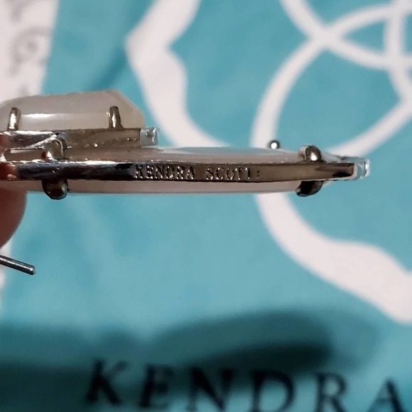 Kendra scott Emmy Elle slate grey with iridescent drusy earrings - Picture 3 of 4